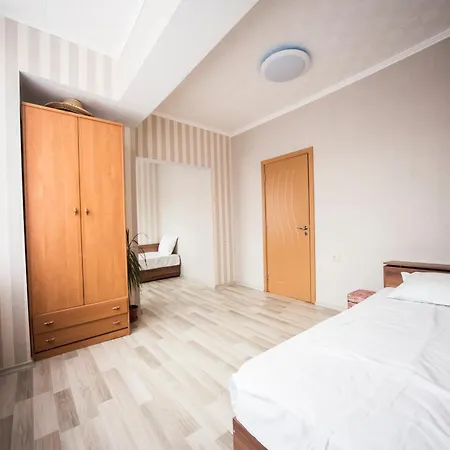 شقة 2 Bedrooms - Downtown - Excellent Location بورغاس